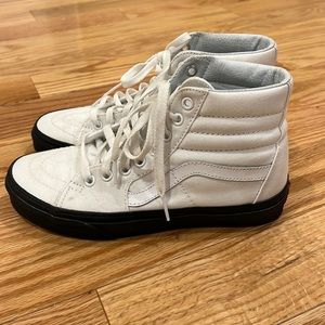 Vans - White Canvas High Top, Black rubber sole - Women’s 7